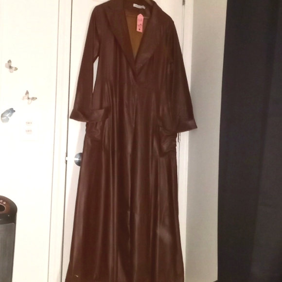 Brown faux leather 2xl